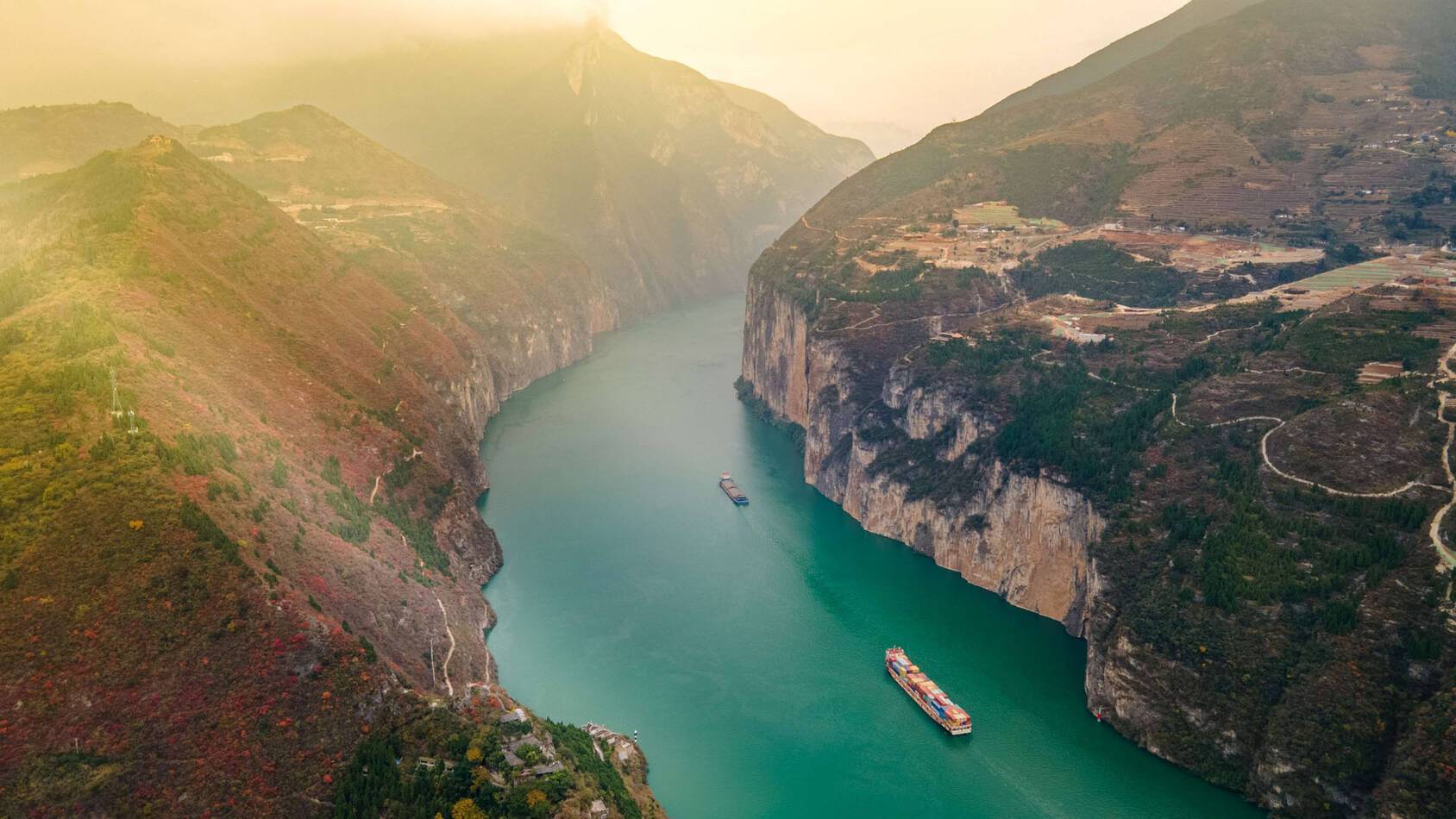 Yangzi Explorer II Qutang  Gorge